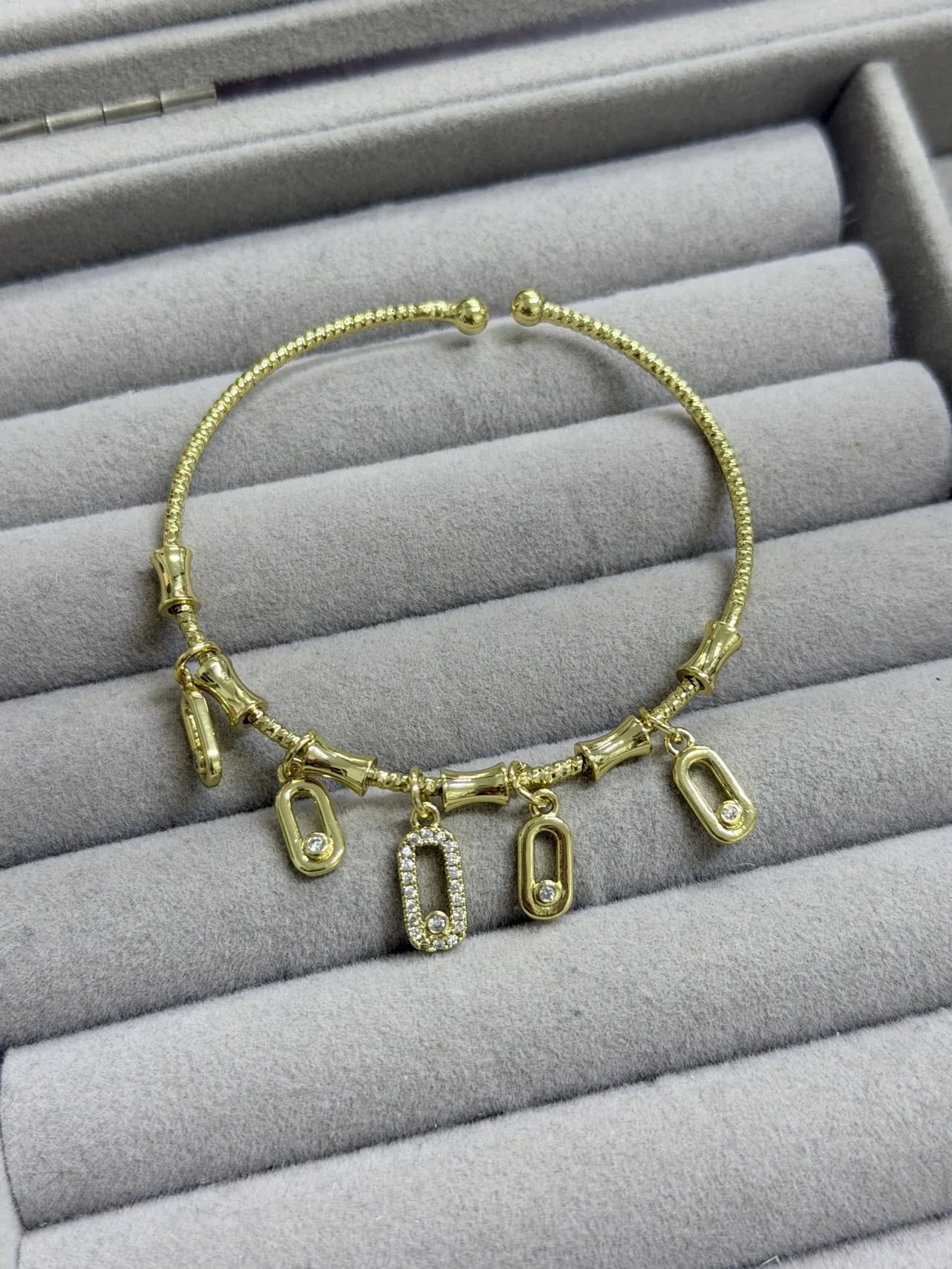 14K Charm Kare Bileklik