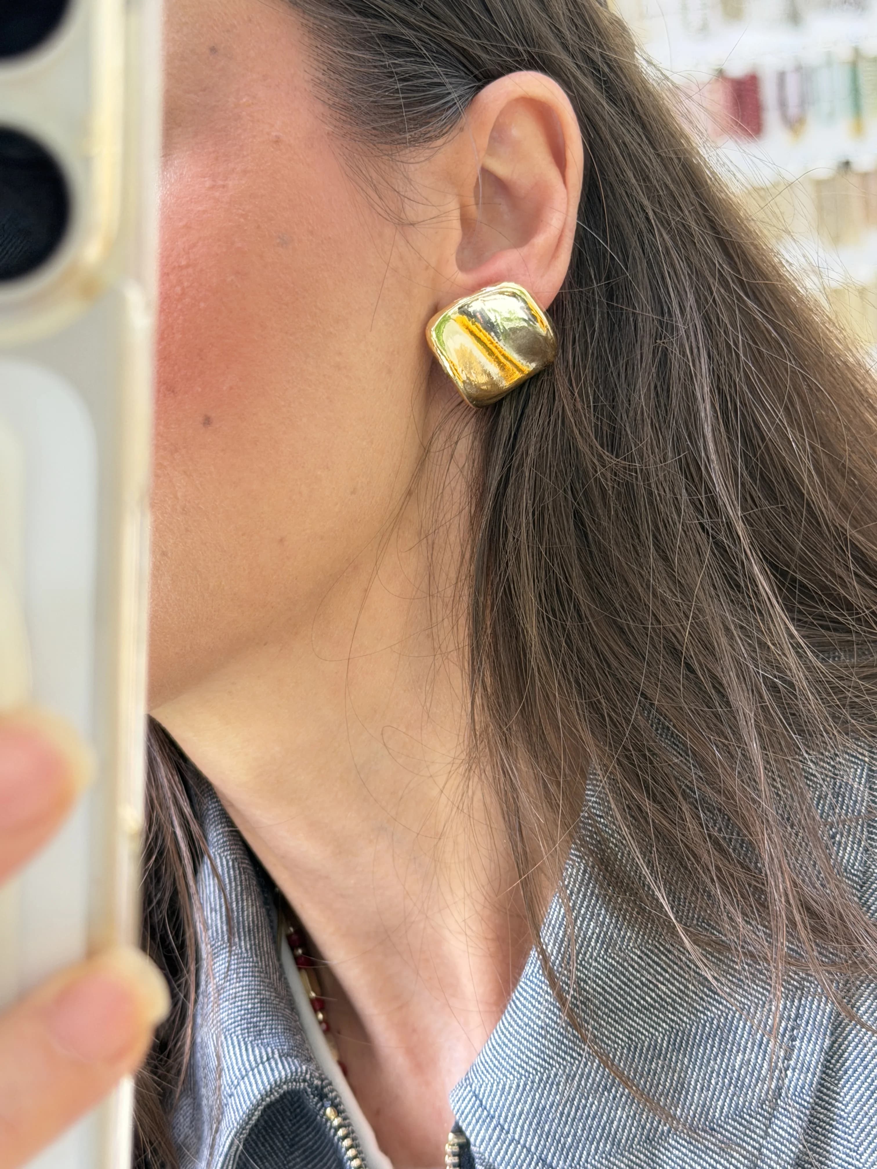 Gold Kare Eğim Küpe