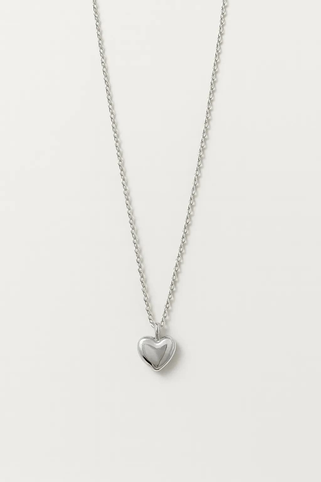 Çelik Gümüş Renk Kalp Kolye