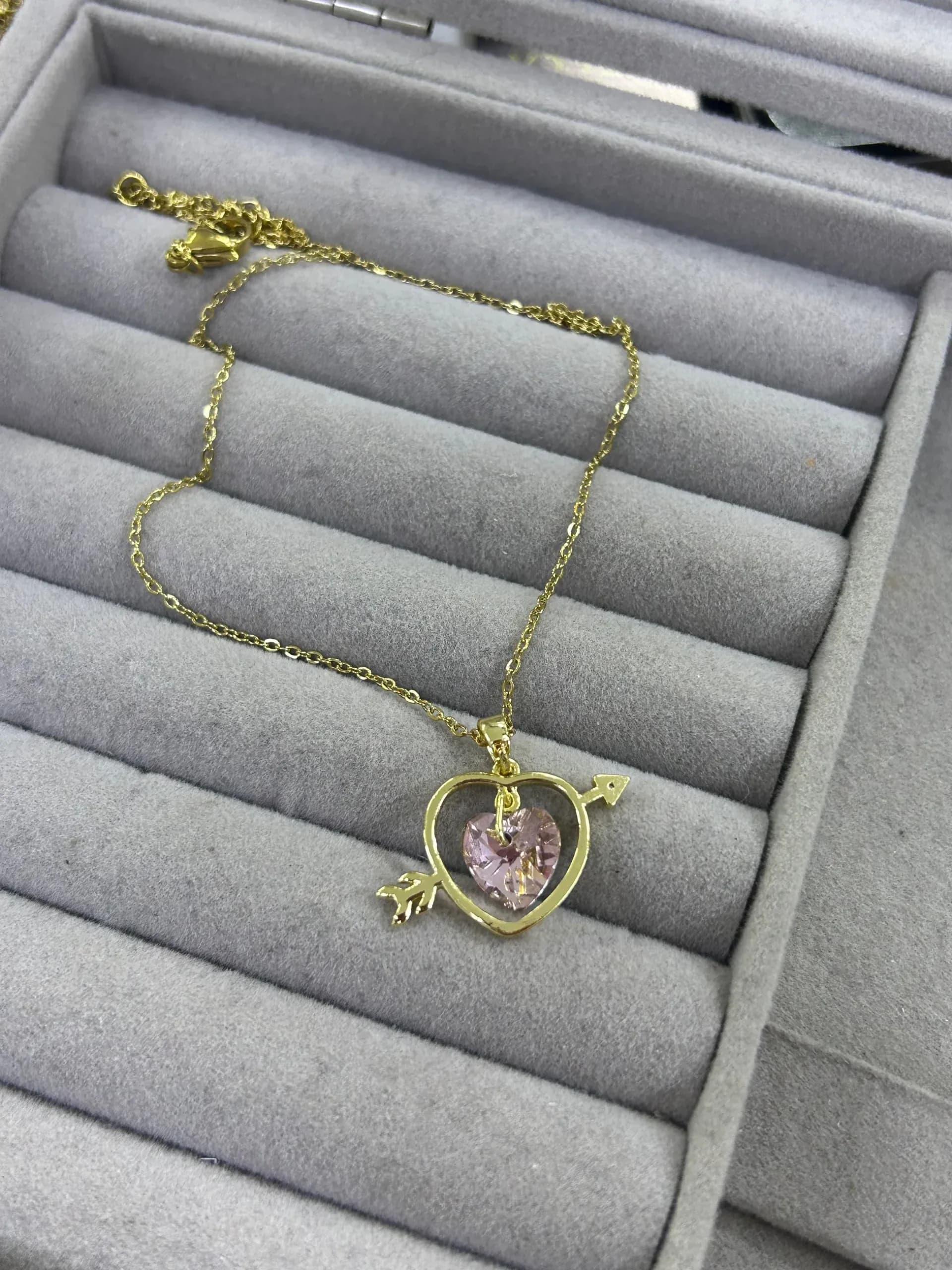 Çelik Pembe Eros Kolye