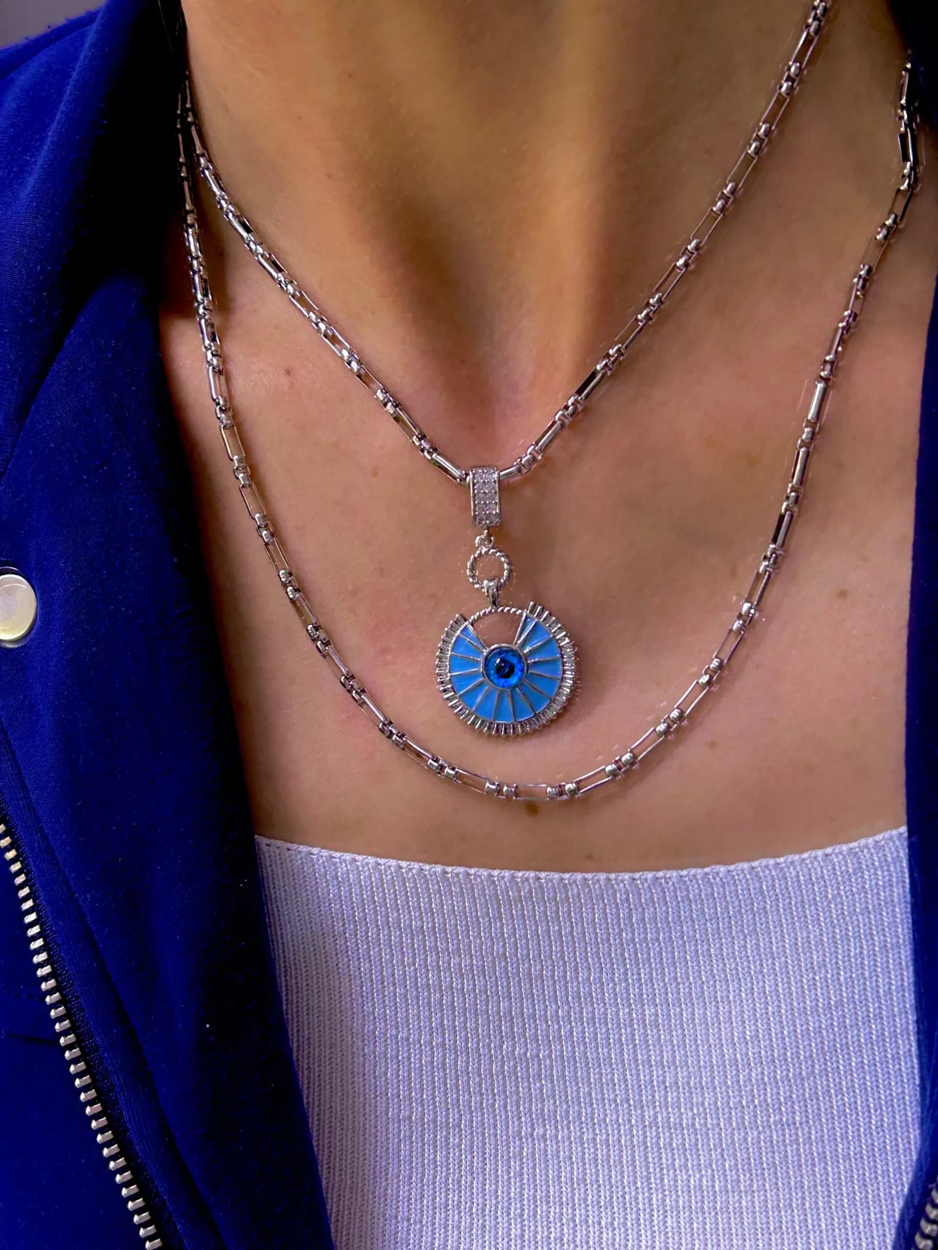 Çelik Tasarım Göz Charm Kolye