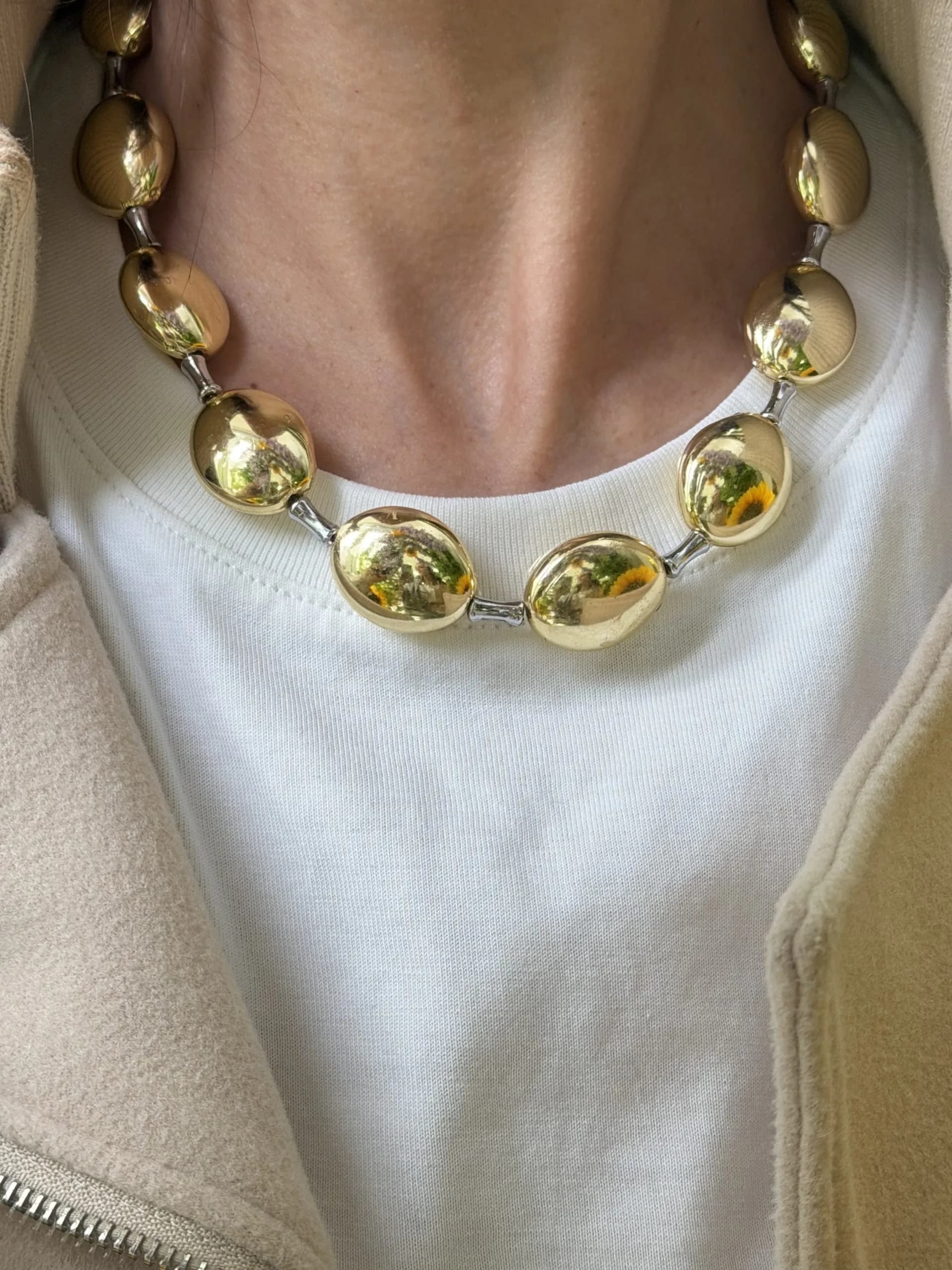 Hafif Oval Tasarım Kolye