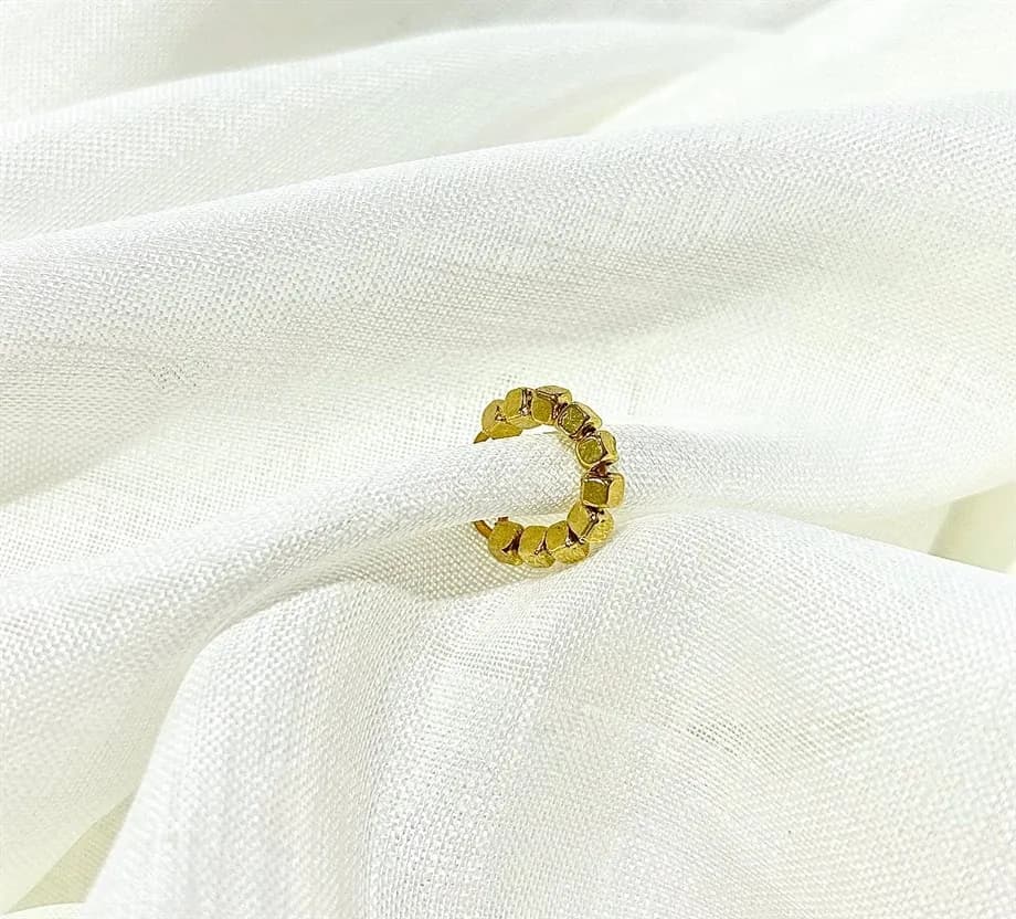 Kadın Gold Küp Kıkırdak Küpe