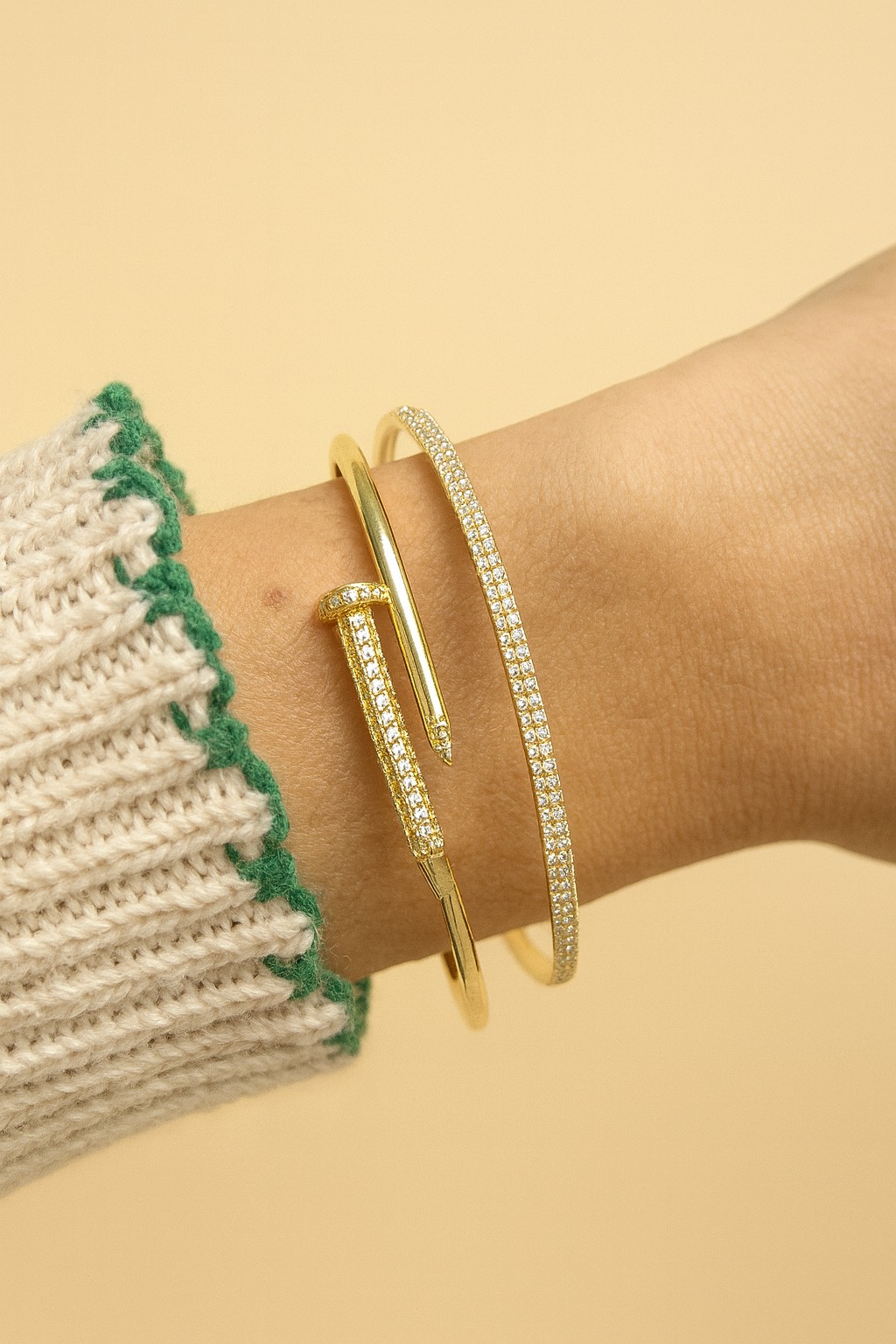 B942B551-335F-40F8-97CD-0E77441C615E 14K Kelepçe - Görsel 1