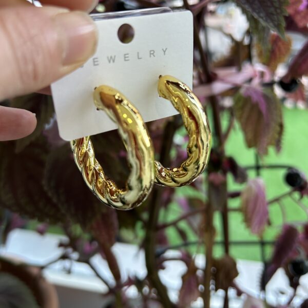 Hafif Kararmaz Küpe