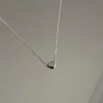 Minimal Gümüş Renk Kalp Kolye