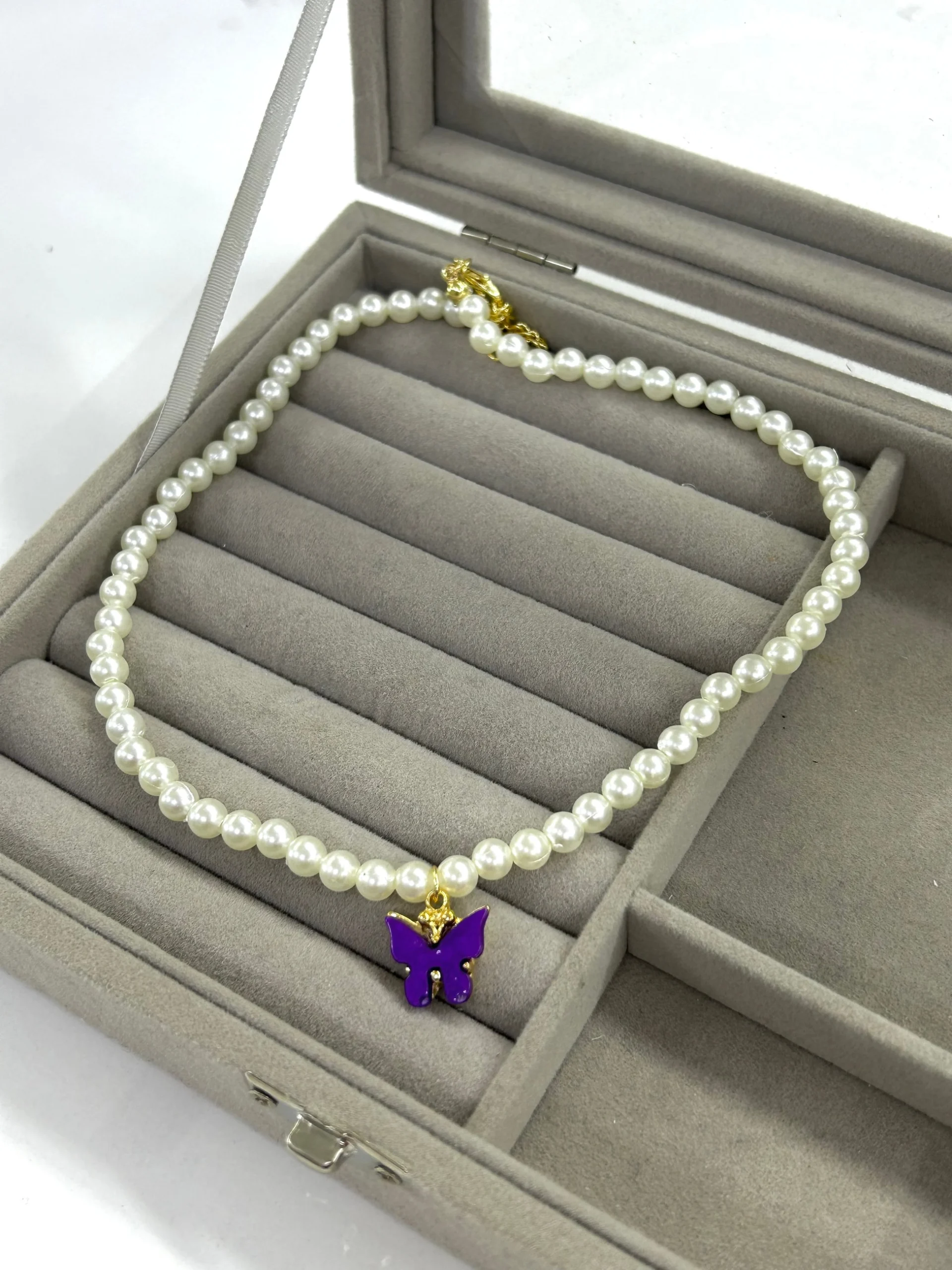Mor Kelebek İnci Kolye Mor Kelebek İnci Kolye - Görsel 1