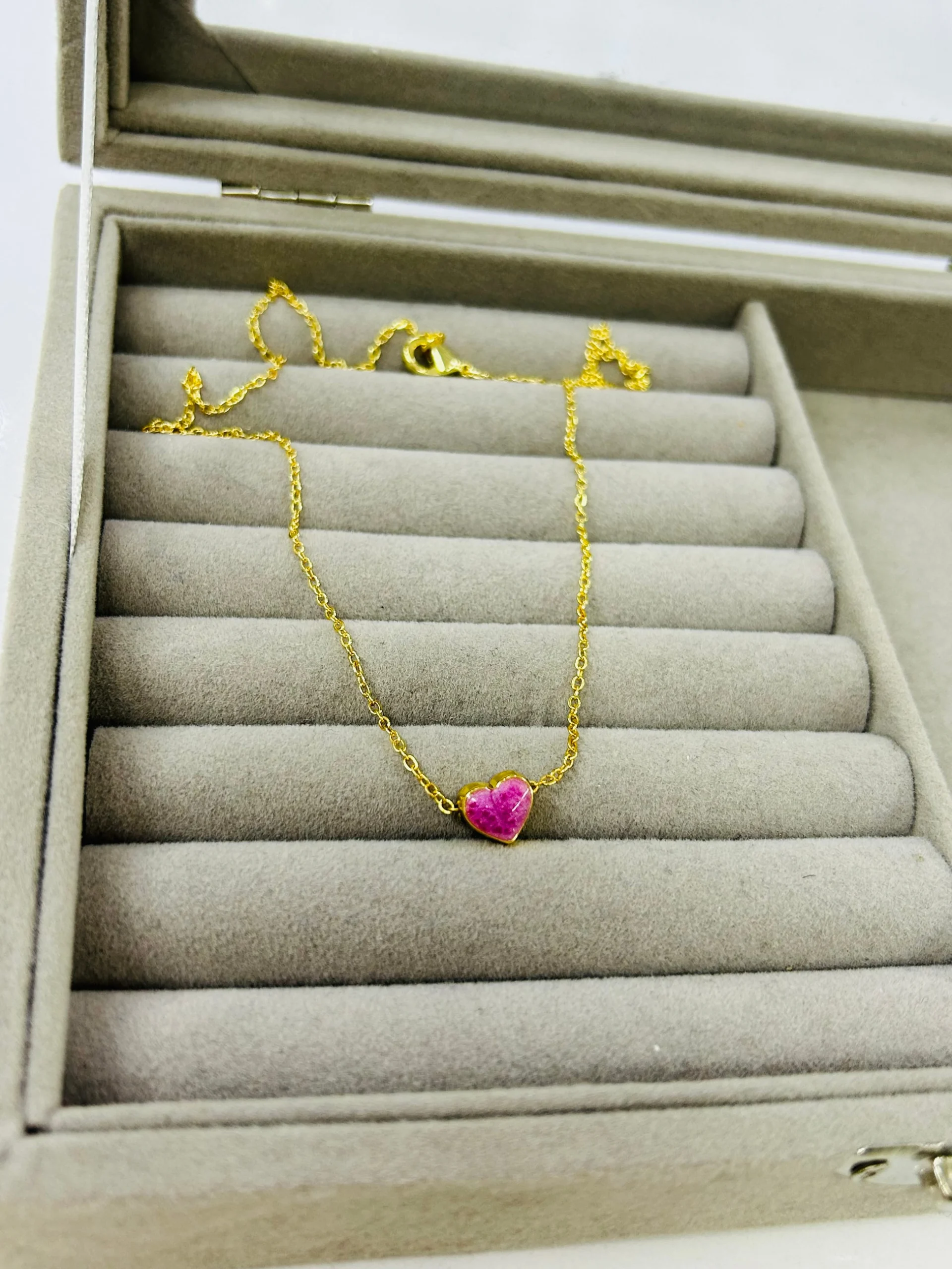 Minimal Pembe Sedef Kolye Minimal Pembe Sedef Kolye - Görsel 1