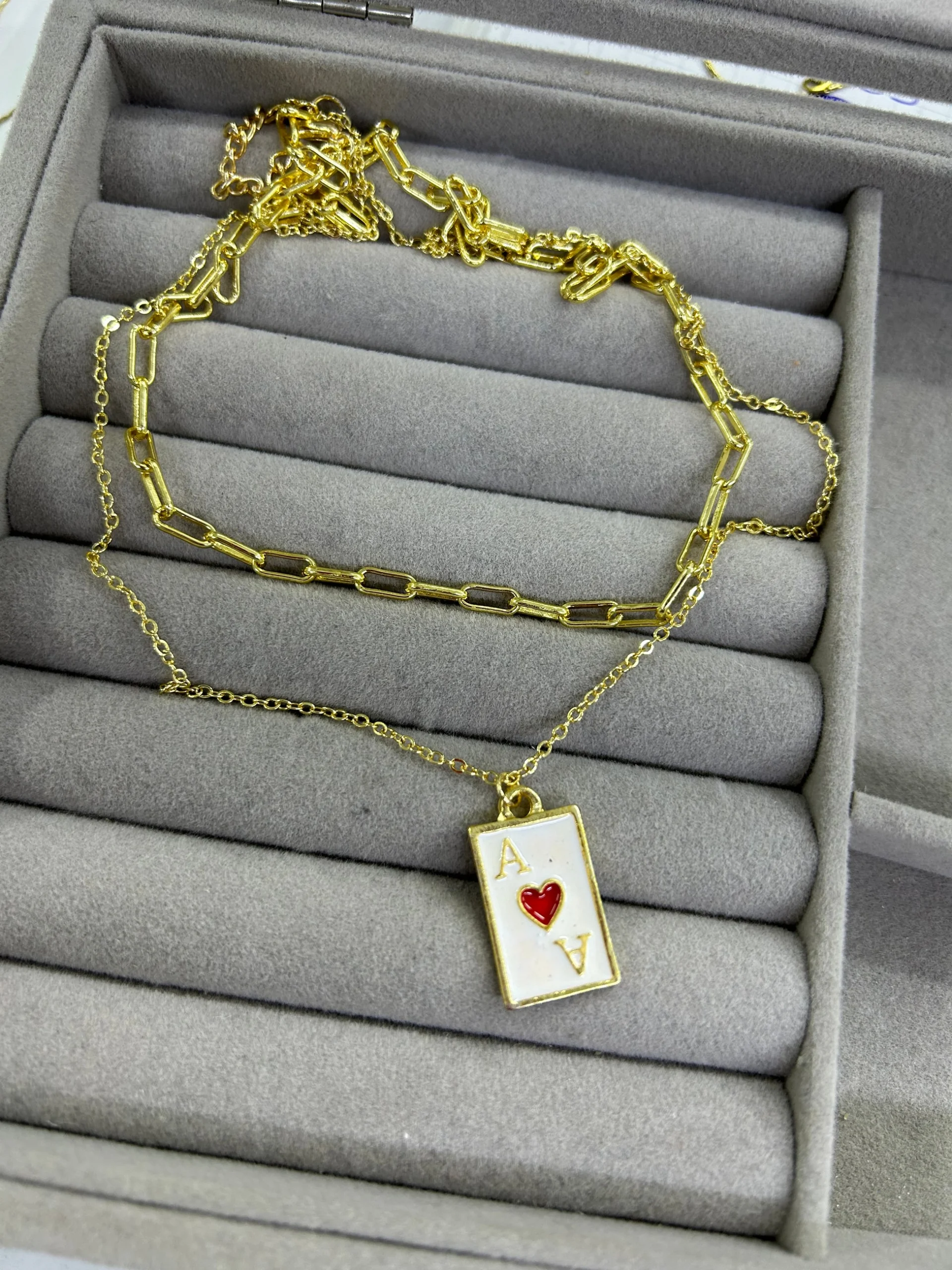 Vip 2 li Zincir As İskambil Kolye Vip 2 li Zincir As İskambil Kolye - Görsel 1