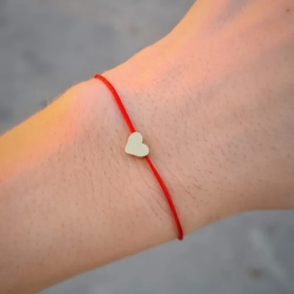 Kalp Kırmızı Ip Bileklik