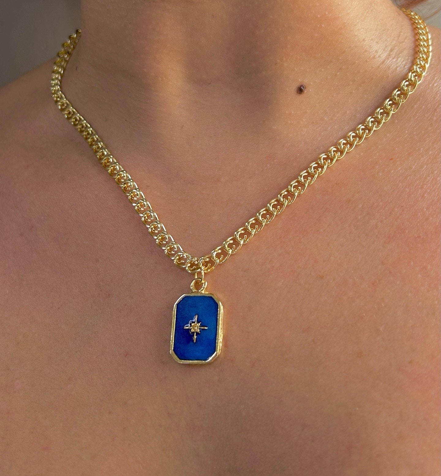 Kadın Mineli Kutup Yıldızı Kolye Kadın Mineli Kutup Yıldızı Kolye - Görsel 1