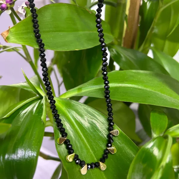 Siyah Kristal Tasarım Kolye