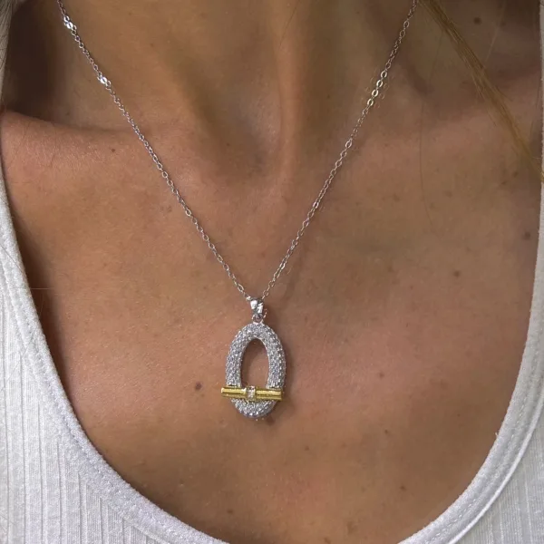 Çelik Gümüş Renk Taşlı Kolye