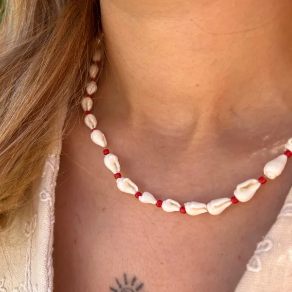 Vip Kırmızı Deniz Kabuğu Kolye