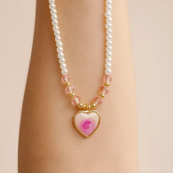 İncili Pembe Kalp Tasarım Kolye