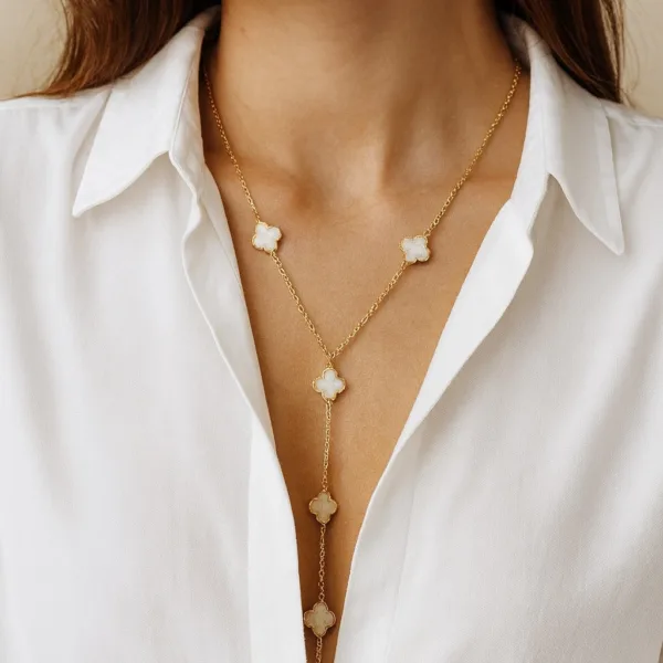 Vip Krem Yonca Y Kolye