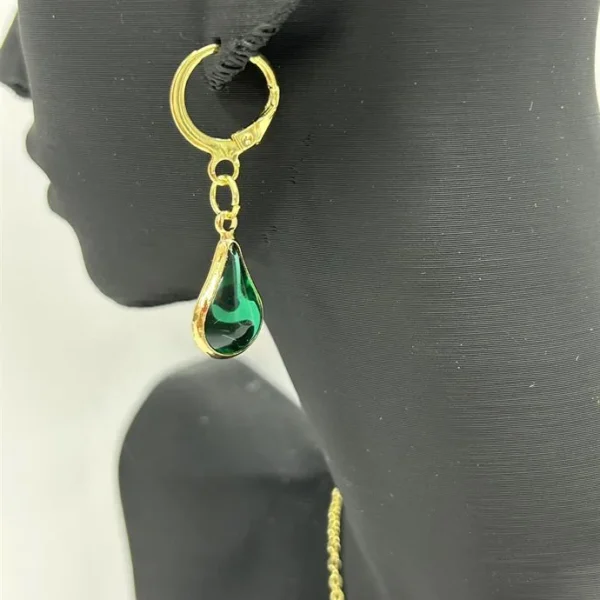 Zümrüt Yeşil Damla Küpe