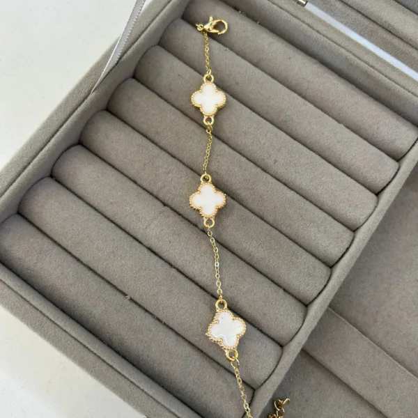 Vip Beyaz VACEFF Bileklik