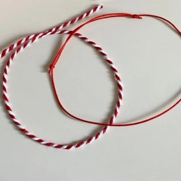 Kırmızı İp Bileklik Ve Mateniçka Set