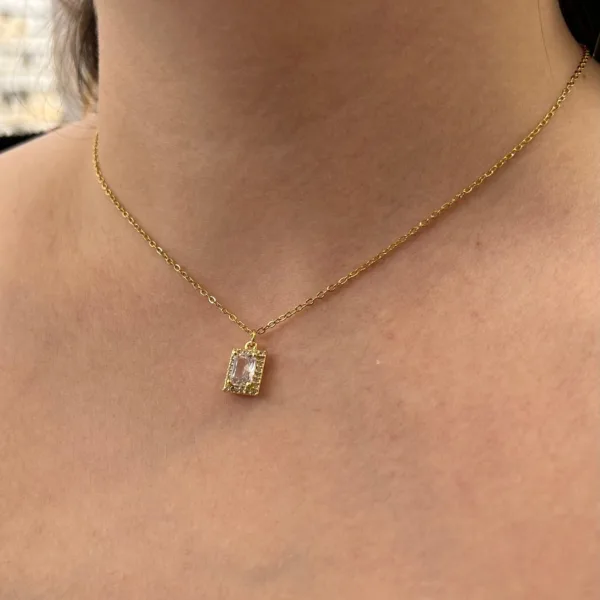 Çelik Baget Taş Kolye