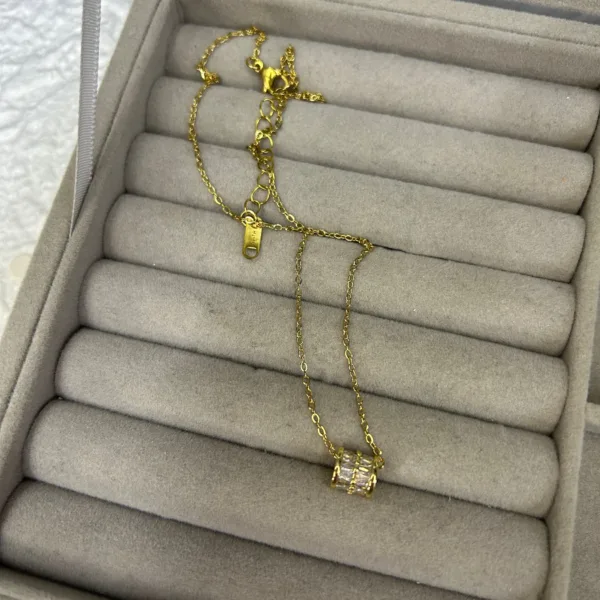 Çelik Çift Sıra Taş Kolye