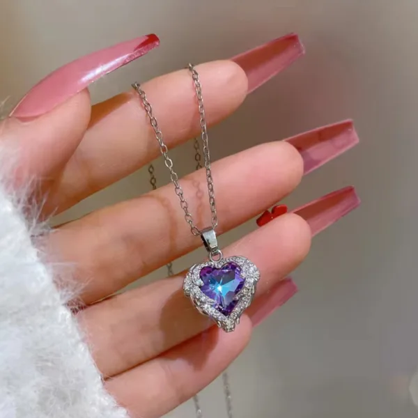 Çelik Gümüş Renk Okyanusun Kalbi Kolye