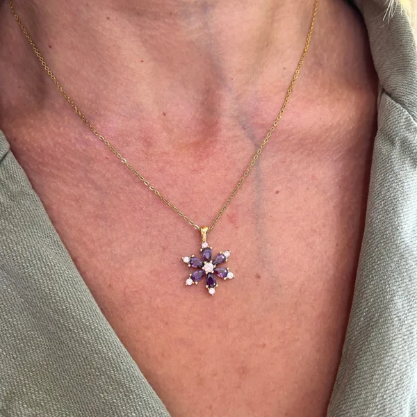 Çelik Mor Lotus Çiçeği Kolye gold