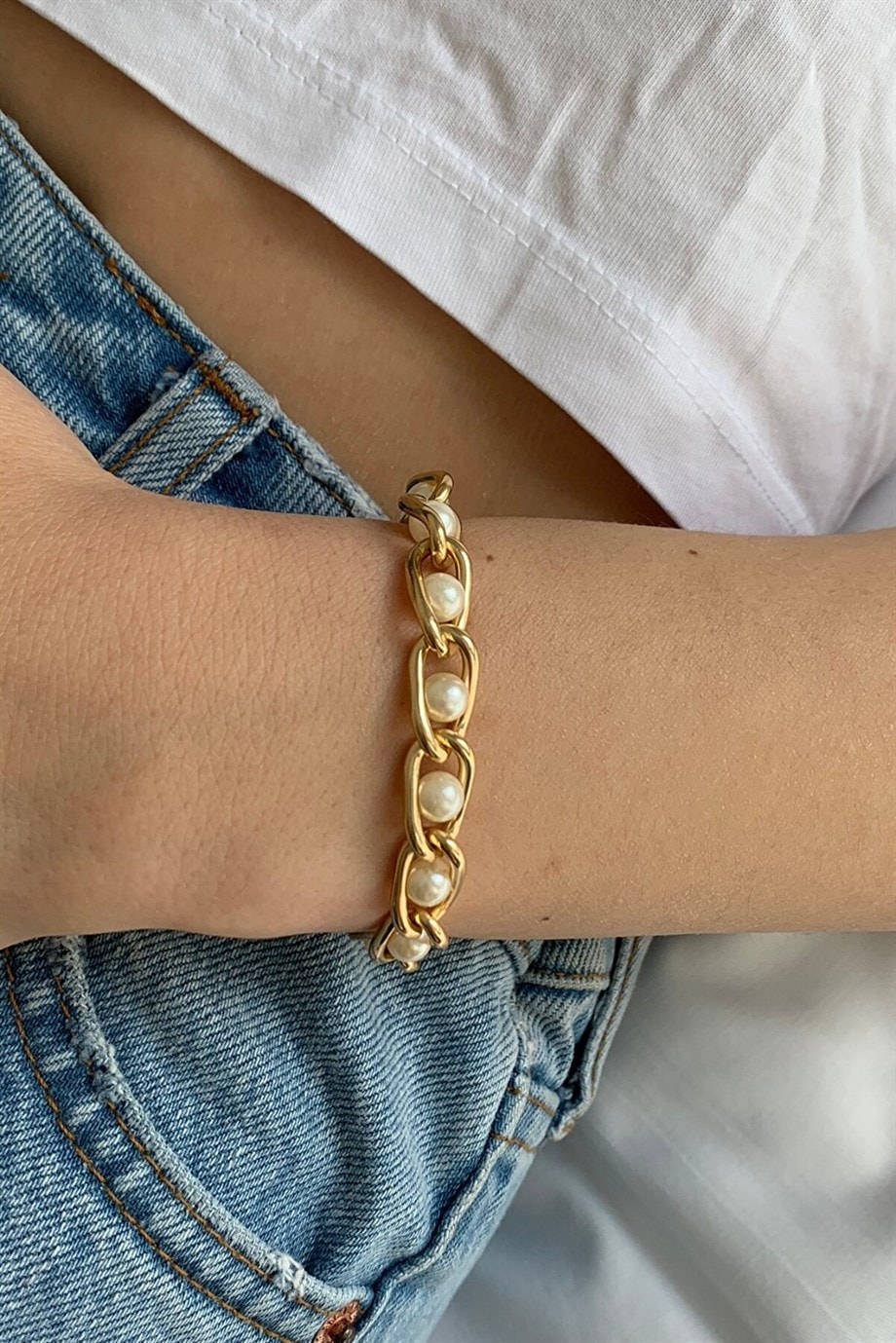 Kadın Altın Renk Zincirli İnci Bilkeklik | cosibella.com.tr Kadın Altın Renk Zincirli İnci Bilkeklik - Görsel 1