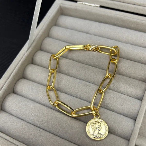 Gold Madalyon Kalın Bileklik