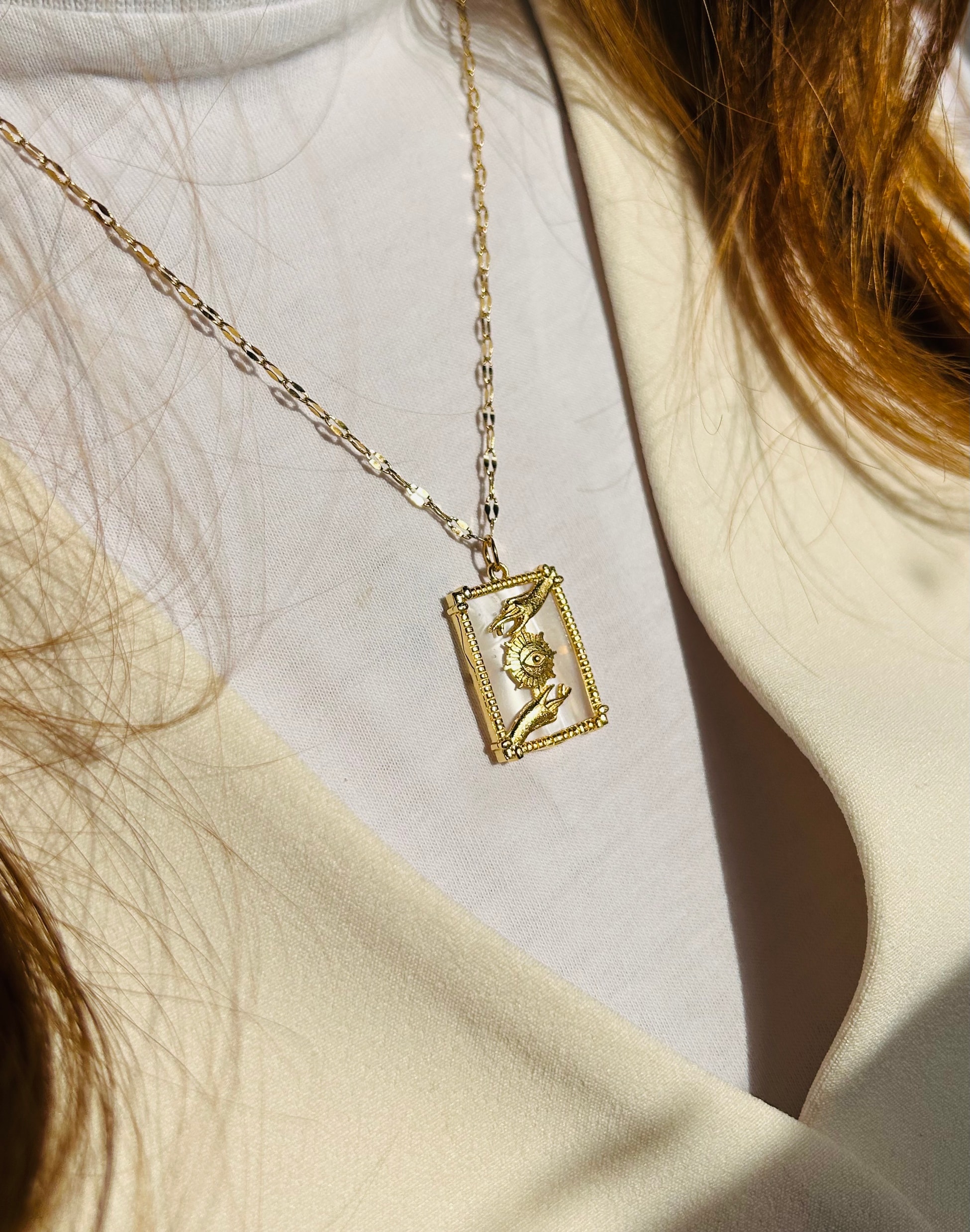 Çelik Parlak Zincir Tarot Kart Kolye Çelik Parlak Zincir Tarot Kart Kolye - Görsel 1