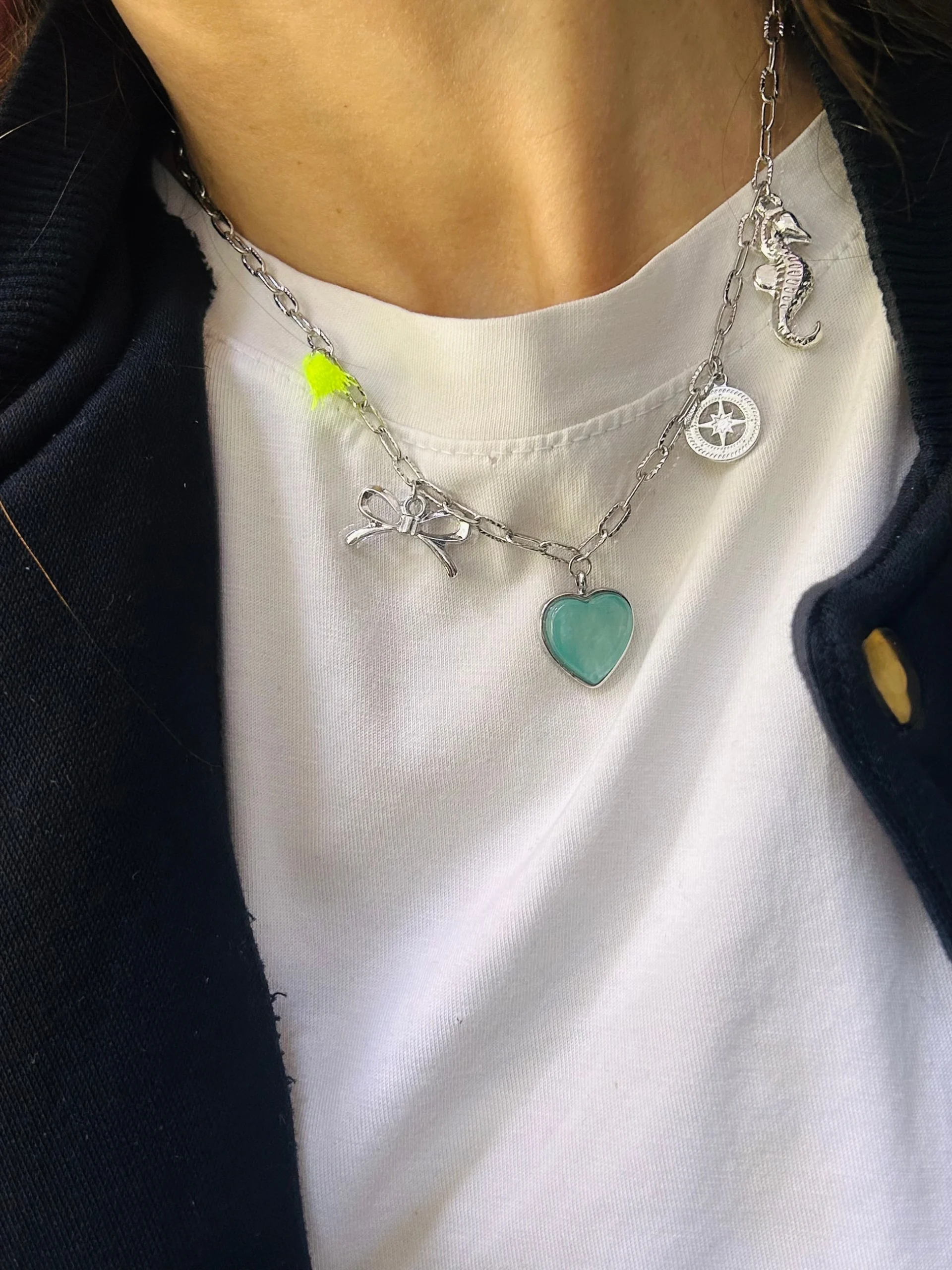 Çelik Mint Yeşili Kalp Neon Charmlı Kolye Çelik Mint Yeşili Kalp Neon Charmlı Kolye - Görsel 1