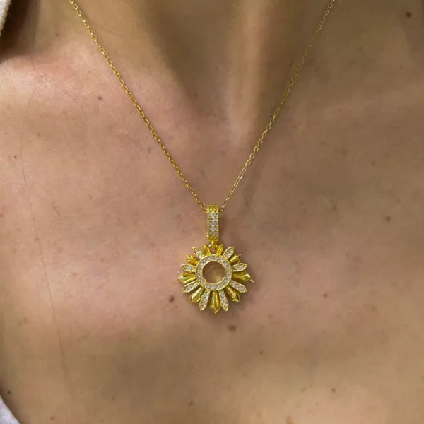 Çelik Gold Charm Kolye