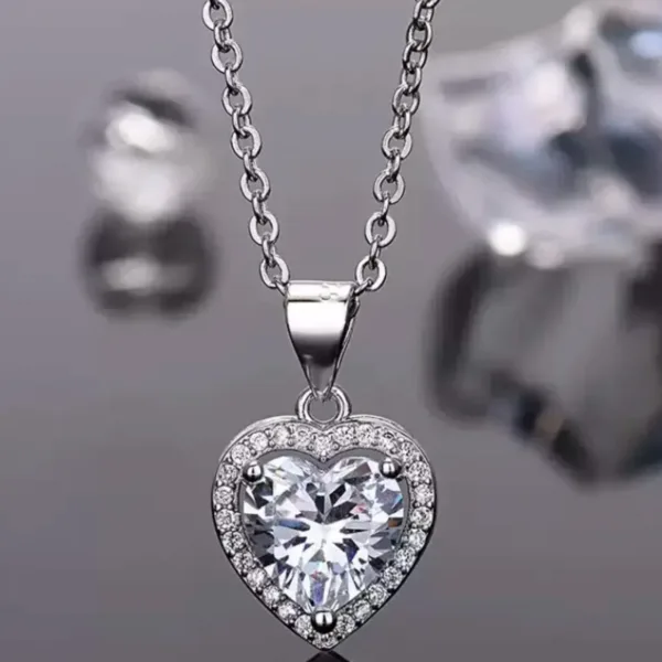 Çelik Gümüş Renk Pndr Kalp Kolye