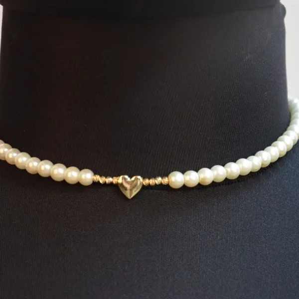 Kadın Dorika Boncuklu İncili Kalp Kolye