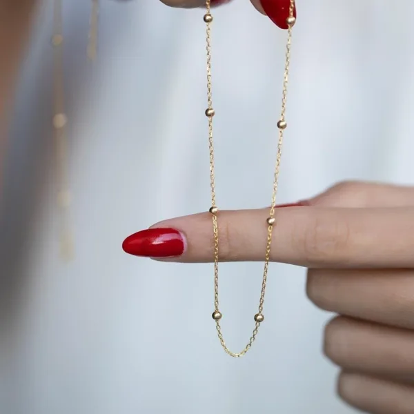 Kadın Toplu Zincir Model Altın Kaplama İnce Zarif Kolye