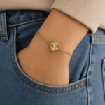 Çelik Tek Taşlı Yonca Zarif Bileklik