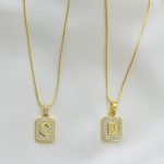 Çelik Taşlı Kare Harf Kolye