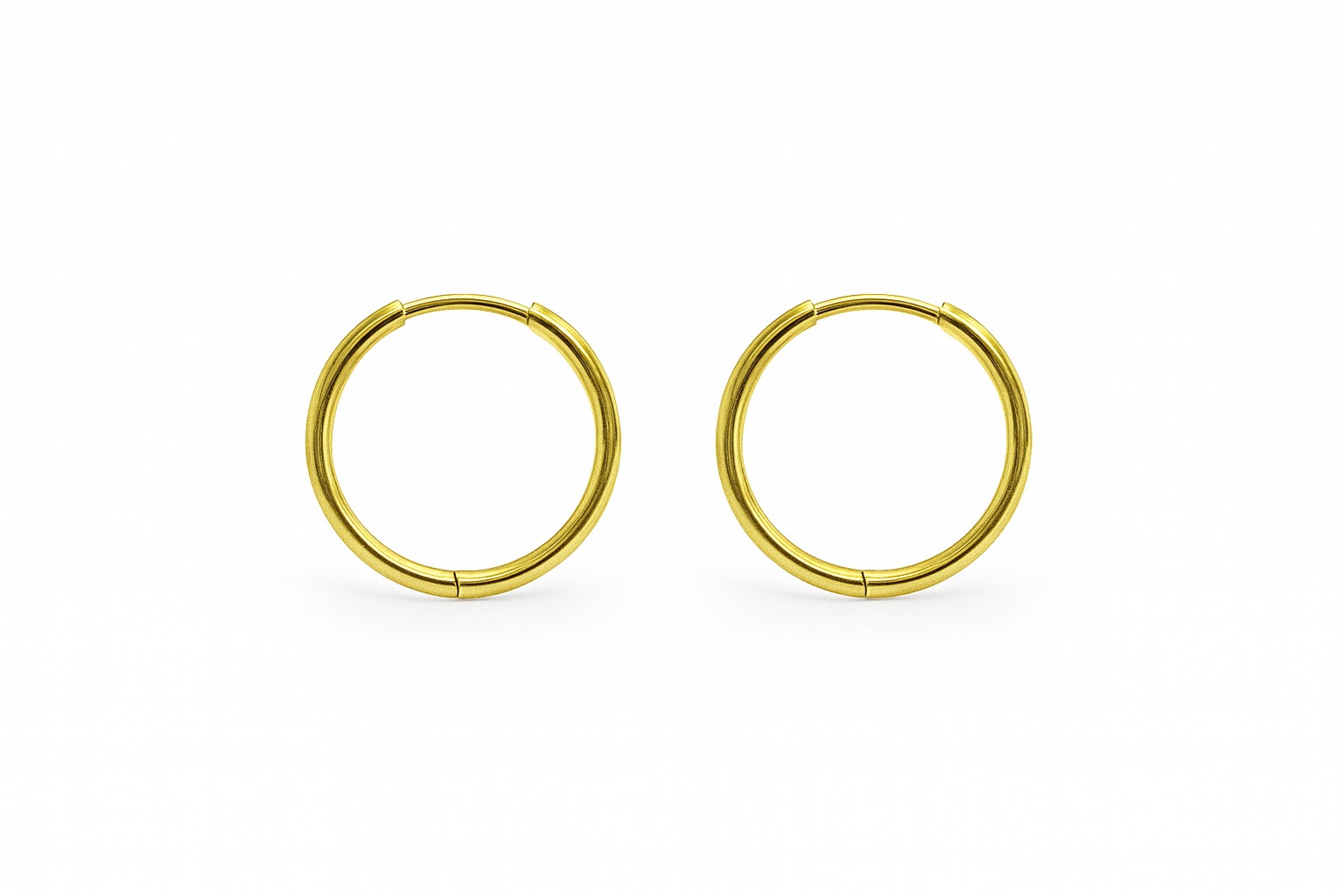 94C80370-7463-4F81-9321-CABA16F33651 Çelik Halka Küpe - Görsel 1