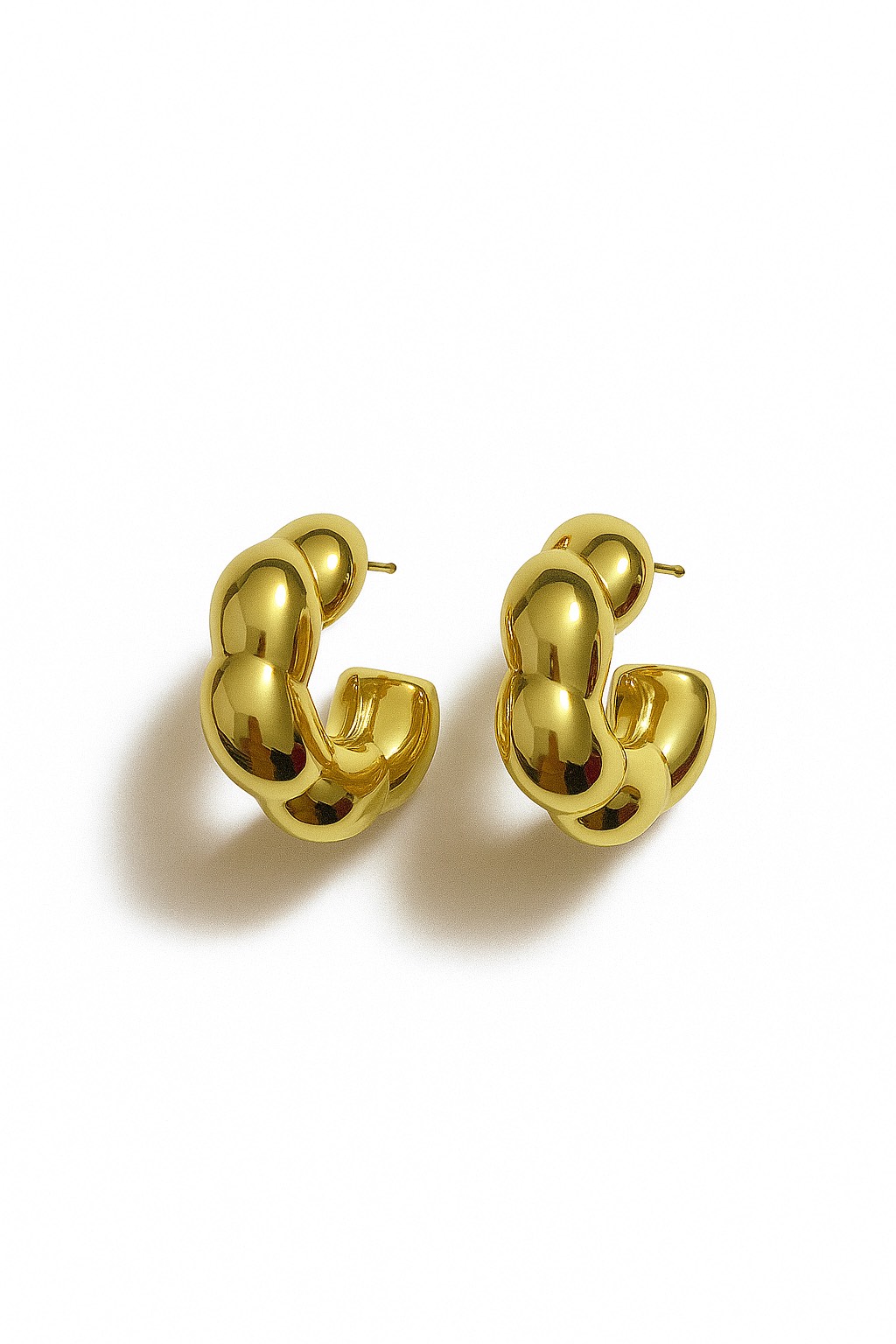 B1D9D410-B4AF-4522-9759-8937E8CB3528 Hafif Kararmaz Halka Küpe - Görsel 1