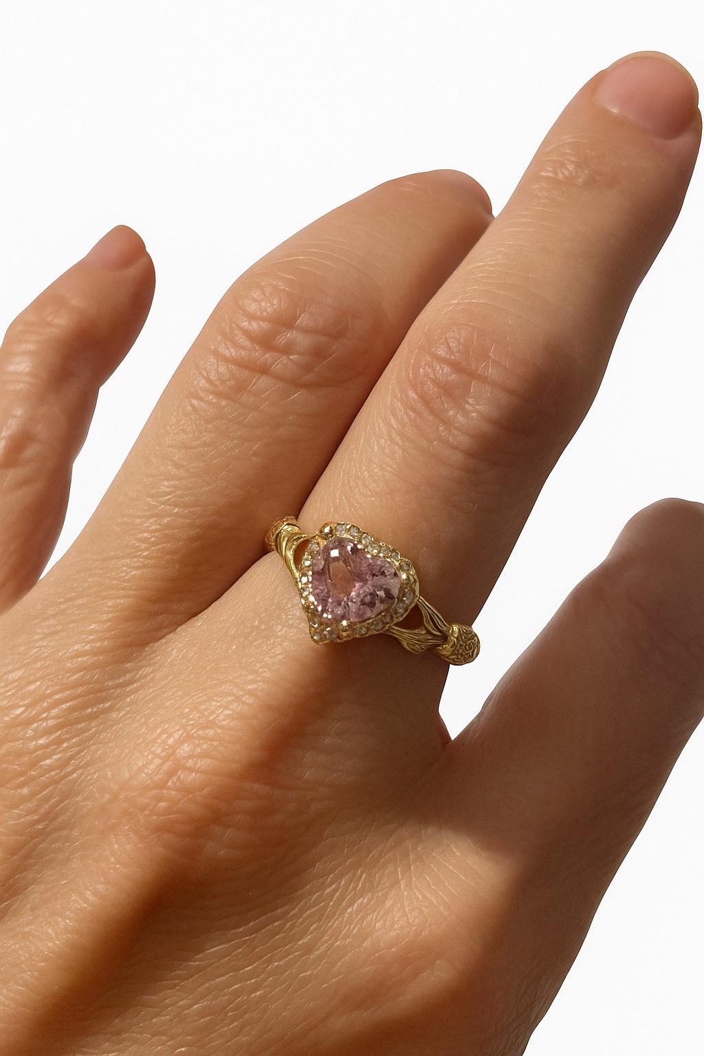 C95C7A1D-B5EF-40F1-9F7A-0C792C95284B Vip Sarılan Kalp Pndra Yüzük Gold - Görsel 1