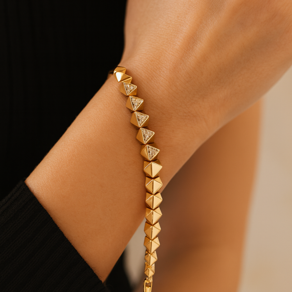 14K Altın Kaplama Piramit Bileklik