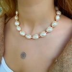 Vip Tasarım Krem Boncuk Rose Dorika Kolye