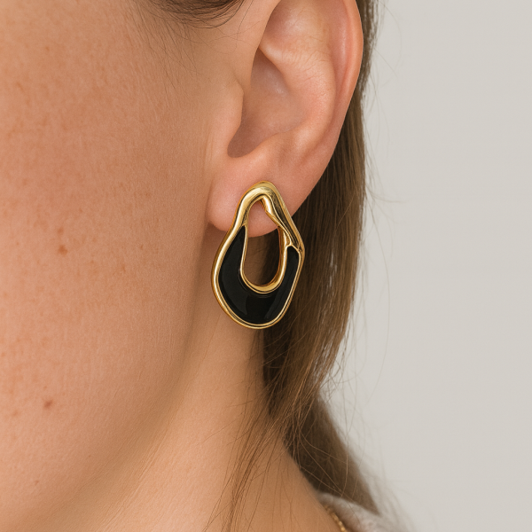 Siyah Ayrıntı Tarz Küpe