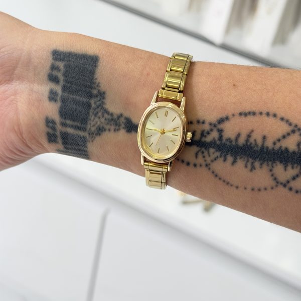 Gold Nomi CHarmlı Saat