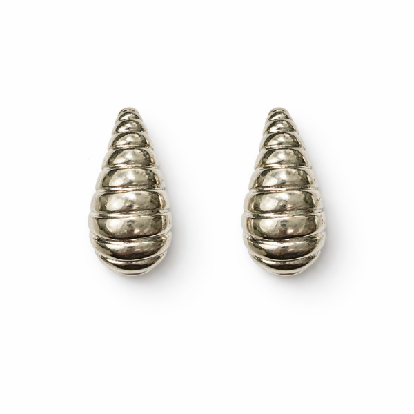 Gümüş Renk Çizgili Damla Küpe