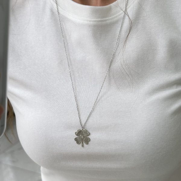 Çelik Gümüş Renk Uzun 60 cm yonca Kolye