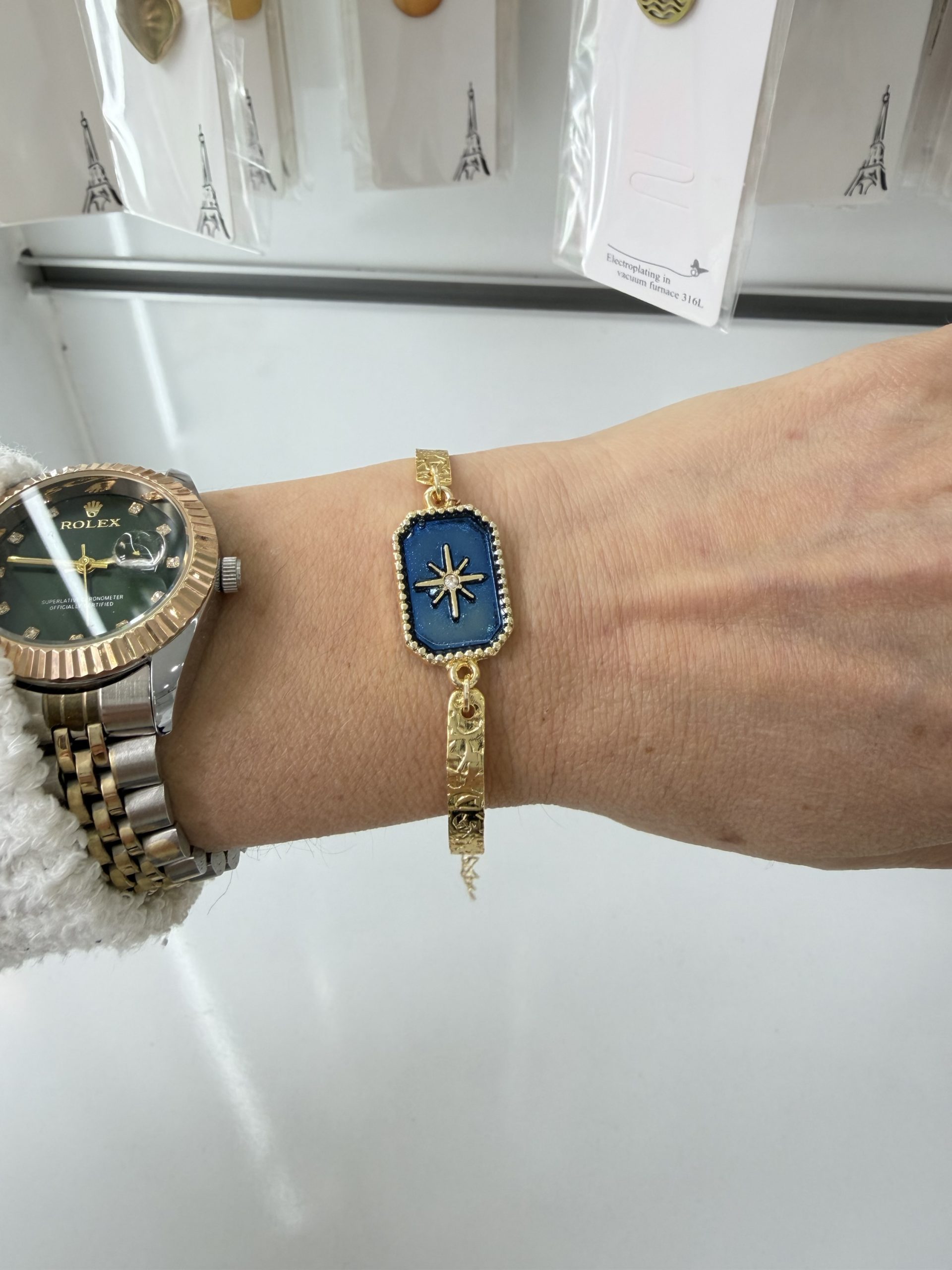 img_5785 Vip Saks Kelepçe Bileklik - Görsel 1