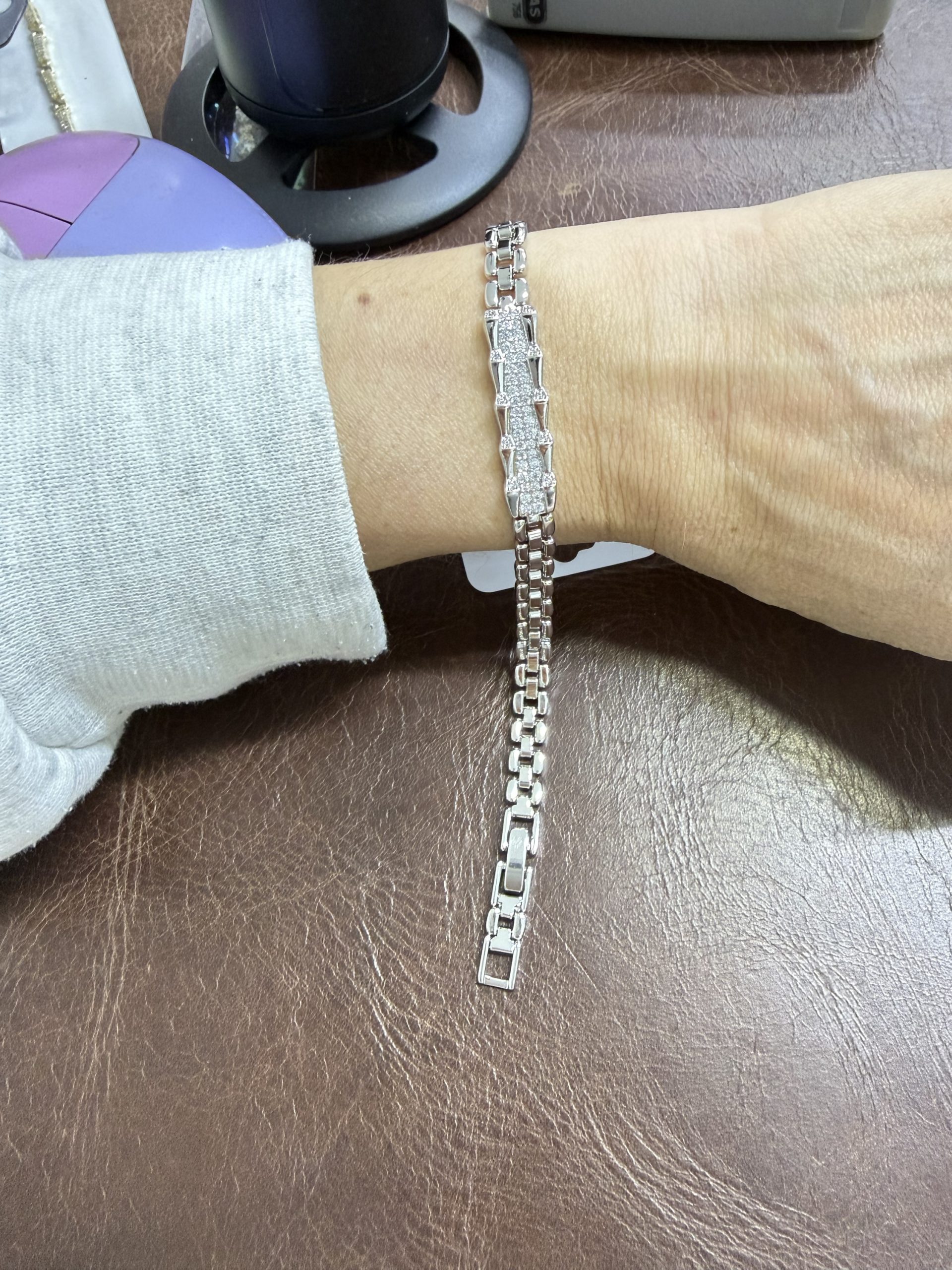 img_5808 Xuping 14K Gümüş Renk Bileklik - Görsel 1